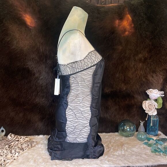 Naked Princess chemise S (4420) NWT - Picture 3 of 6